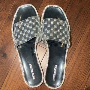 Steve Madden JYNN Black Sandals with Silver Accents sz 9